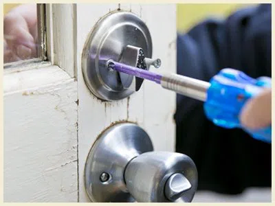 East Elmhurst Locksmith Service East Elmhurst, NY 347-897-6373 	East Elmhurst Locksmith Service East Elmhurst, NY 347-897-6373